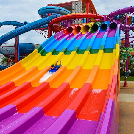 Splash Beach Resort, Maikhao Phuket - Sha Extra Plus Mai Khao Ngoại thất bức ảnh The 7-metre (23 ft) high, 180-metre (590 ft) long, 10-metre (33 ft) wide, 10-metre (33 ft) high, 100-metre (330 ft) long, 10-metre (33 ft) wide, 10-metre (33 ft) high, 100-metre (330 ft) long, 10-metre (33 ft) wide, 10-metre (33 ft) high, 100-metre (
