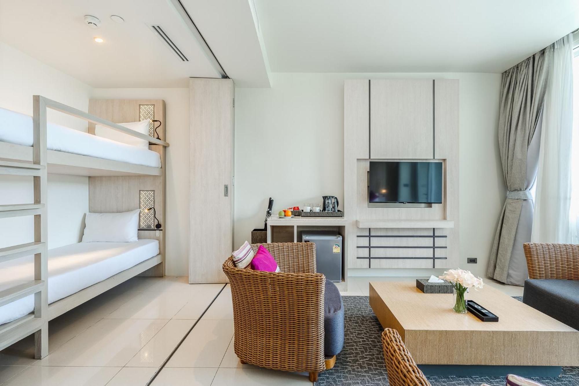 Splash Beach Resort, Maikhao Phuket - Sha Extra Plus Mai Khao Ngoại thất bức ảnh Family Suite