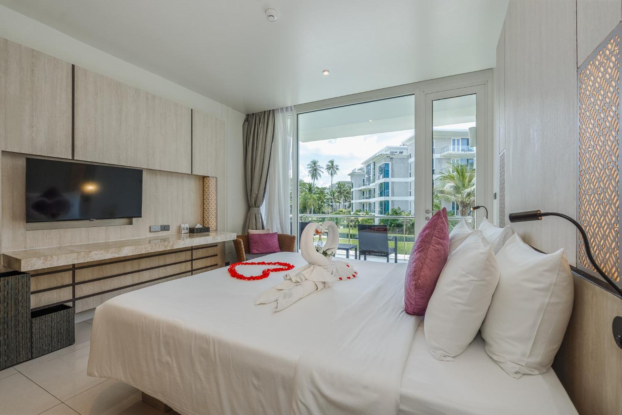Splash Beach Resort, Maikhao Phuket - Sha Extra Plus Mai Khao Ngoại thất bức ảnh Deluxe Ocean View