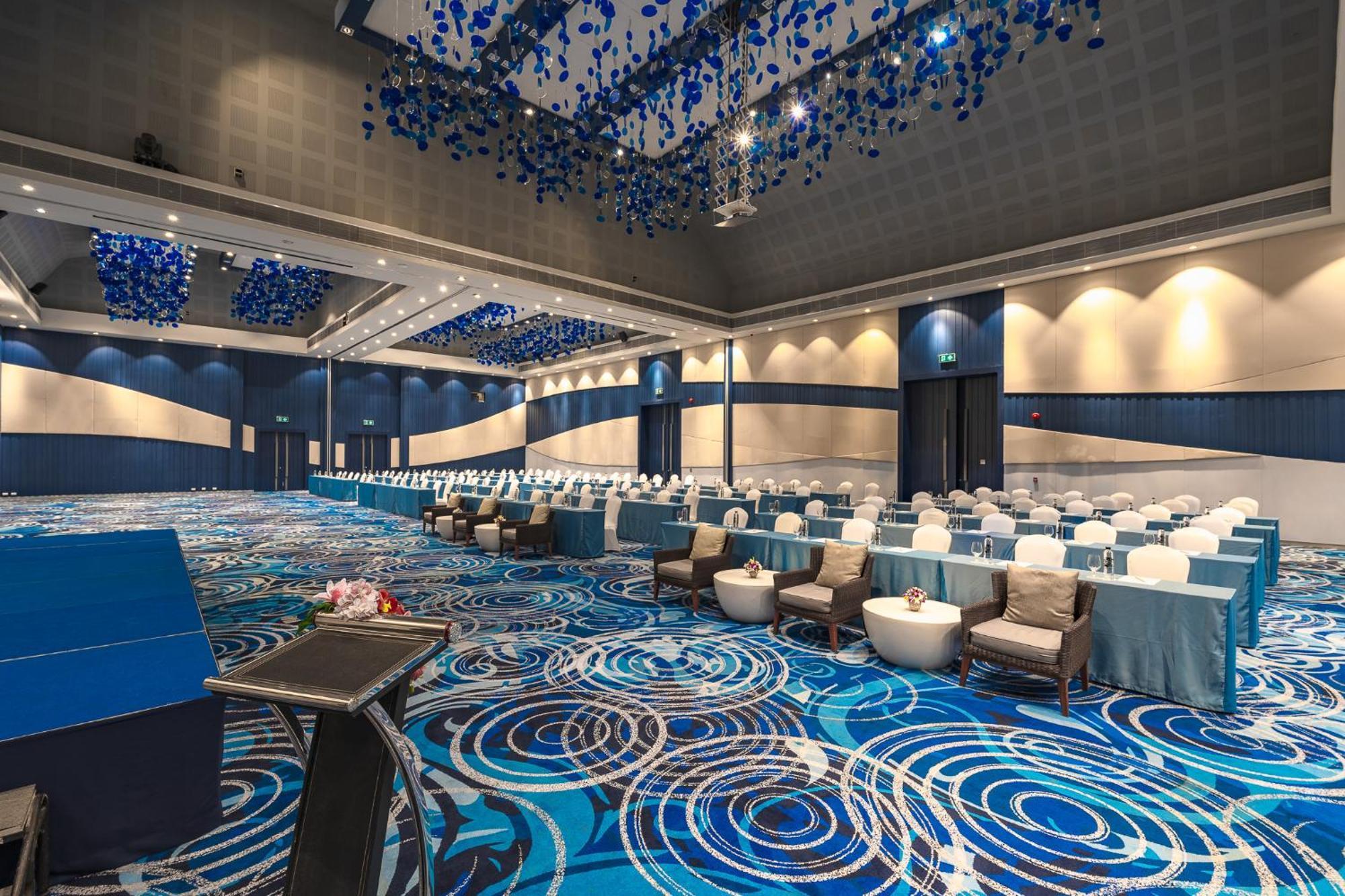 Splash Beach Resort, Maikhao Phuket - Sha Extra Plus Mai Khao Ngoại thất bức ảnh The Grand Ballroom